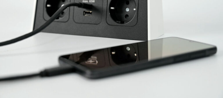 Le smartphone se décharge trop vite ? Voici comment trouver la cause.