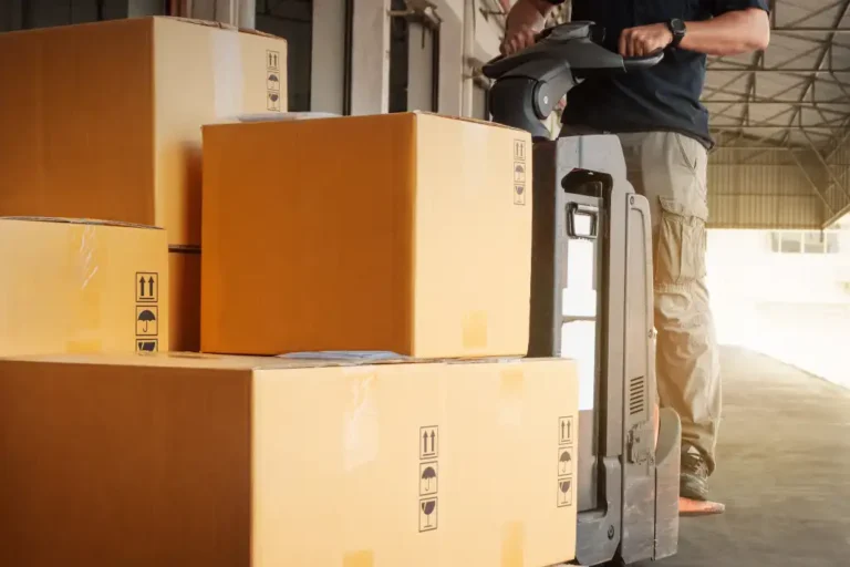 Les meilleures IA inventent les mêmes faux noms de packages PyPl et npm