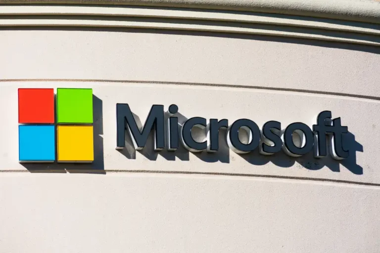 Microsoft publie un agent open source qui génère des tests unitaires