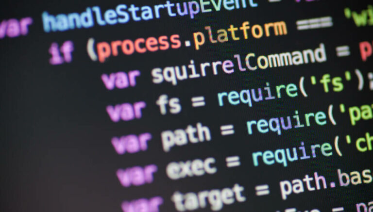 De fausses « interviews » incitent les développeurs de Next.js à exécuter des logiciels malveillants voleurs de secrets