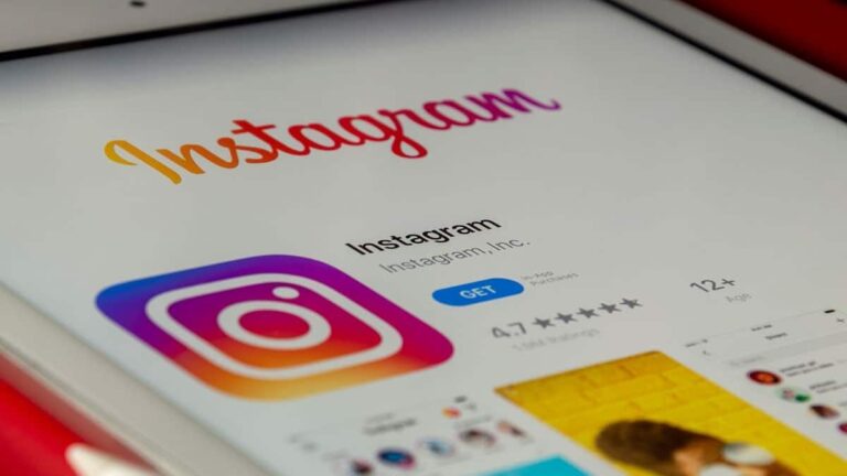 Visionneuses d&rsquo;histoires Instagram en 2026 : que vérifier en premier