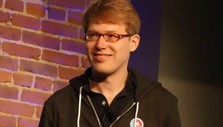 Le papa de Systemd quitte Microsoft pour prouver que l&rsquo;on peut faire confiance à Linux